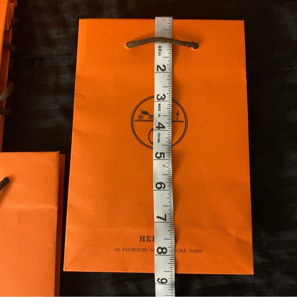 Lot of Hermés shopping bags. 2 sizes. - Picture 2 of 5